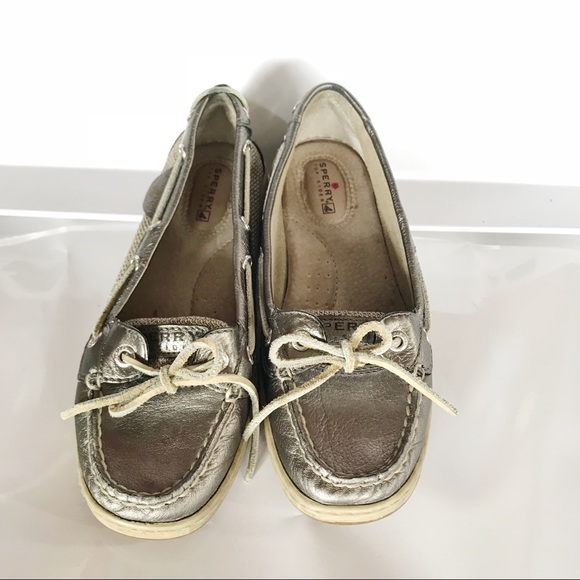 silver sperry shoes